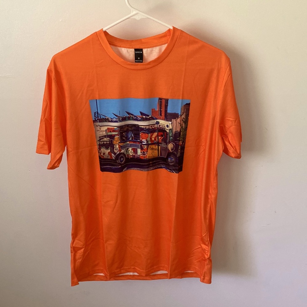 Short sleeve shirt never worn